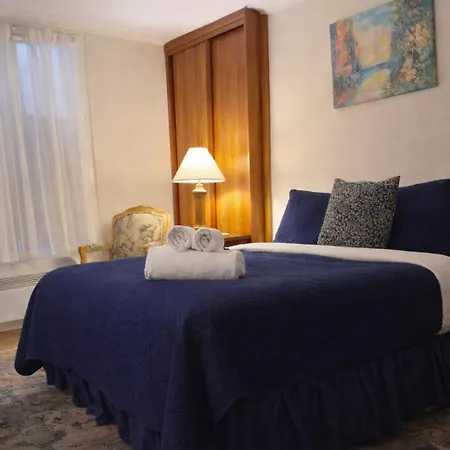 Lion D'Or Paris Suites-3